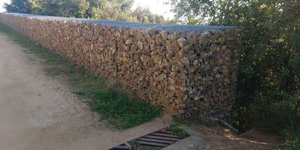 Sondeos geológicos para taludes en el Garraf